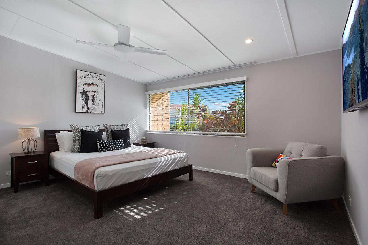Villa Incredible Value - Perfect For Large Families Gold Coast Exterior foto